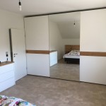 Schraenke Schlafzimmer in weiss mit Eiche 